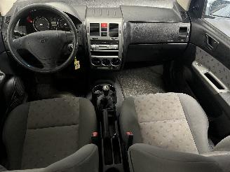 Hyundai Getz Getz Hatchback 1.3i 12V (G4EA) [63kW]  (09-2003/09-2005) picture 15