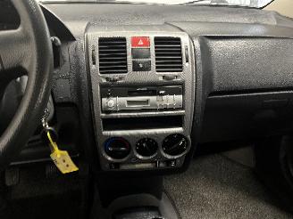 Hyundai Getz Getz Hatchback 1.3i 12V (G4EA) [63kW]  (09-2003/09-2005) picture 21