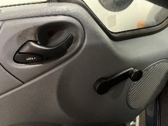 Ford Transit Transit Ch.Cab/Pick-up 2.4 TDCi 16V RWD (JXFC) [85kW]  (04-2006/08-201=
4) picture 13