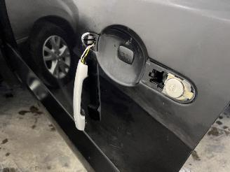 Renault Koleos Koleos I SUV 2.5 16V (2TR-703) [126kW]  (09-2008/06-2017) picture 21