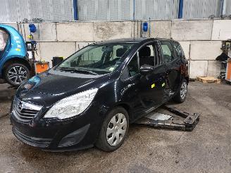 Autoverwertung Opel Meriva Meriva (B) MPV 1.4 16V Ecotec (A14XER(Euro 5)) [74kW]  (06-2010/03-201=
7) 2011/5