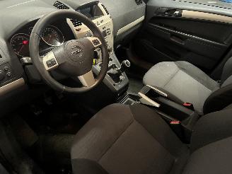 Opel Zafira Zafira (M75) MPV 1.6 16V (Z16XER(Euro 4)) [85kW]  (01-2008/04-2015) picture 18