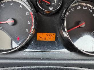 Opel Antara Antara (LA6) SUV 2.4 16V 4x4 (Z24SED(Euro 4)) [103kW]  (08-2006/12-201=
1) picture 2