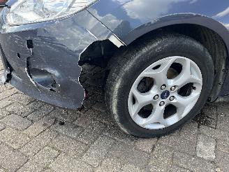 Ford Focus Focus 3 Wagon Combi 1.6 TDCi ECOnetic (NGDB) [77kW]  (05-2012/05-2018)= picture 24