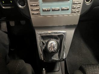 Toyota Corolla Corolla Verso (R10/11) MPV 1.8 16V VVT-i (1ZZFE) [95kW]  (04-2004/03-2=
009) picture 19