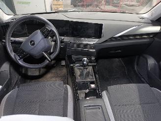 Opel Astra Astra L (F3/FB/FM/FP) Hatchback 5-drs 1.2 Turbo 110 12V (EB2ADT(HNP)) =
[81kW]  (10-2021/...) picture 5