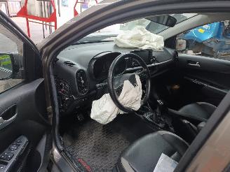 Kia Picanto Picanto (JA) Hatchback 1.0 T-GDI 12V (G3LC) [74kW]  (03-2017/...) picture 5