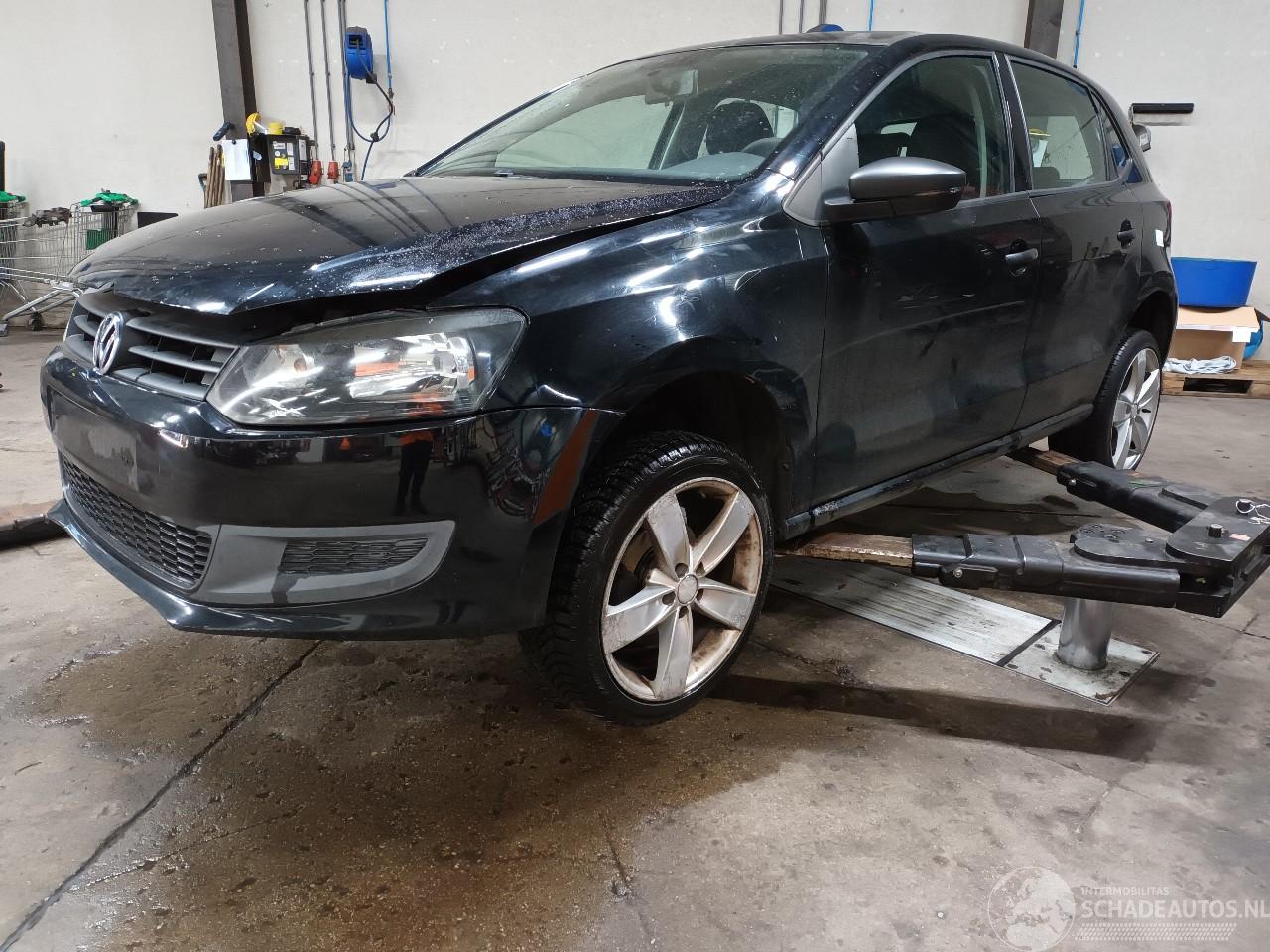 Volkswagen Polo Polo V (6R) Hatchback 1.2 12V (CGPB(Euro 5)) [44kW]  (06-2009/05-2014)=