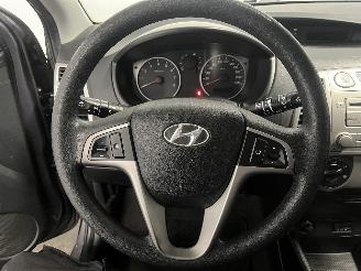 Hyundai I-20 i20 Hatchback 1.2i 16V (G4LA) [57kW]  (09-2008/12-2012) picture 18