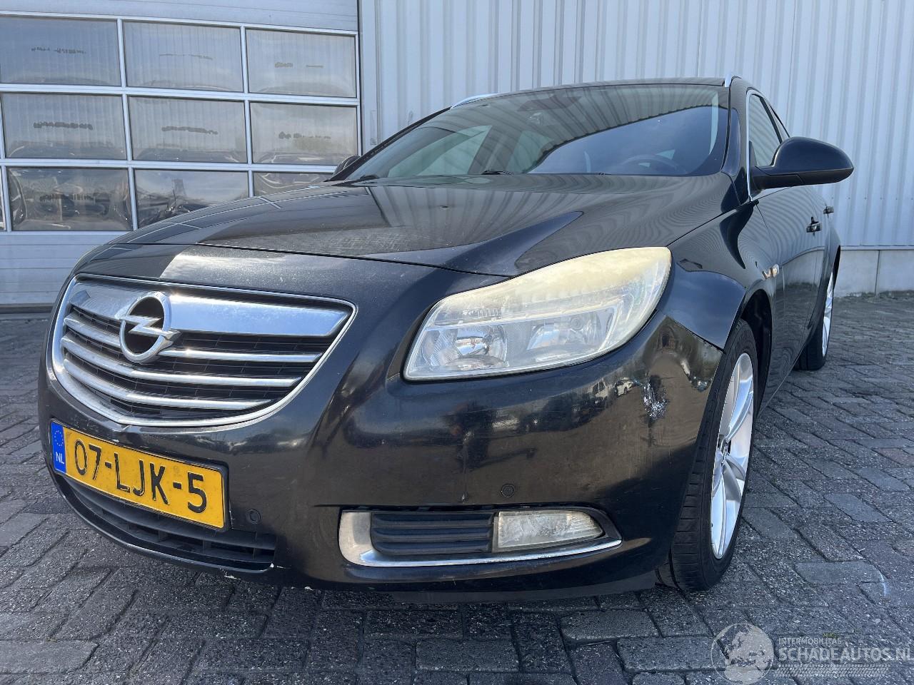 Opel Insignia Insignia Sports Tourer Combi 2.0 CDTI 16V 130 ecoFLEX (A20DTH(Euro 5))=
 [96kW]  (07-2008/06-2015)
