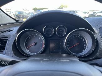 Opel Insignia Insignia Sports Tourer Combi 2.0 CDTI 16V 130 ecoFLEX (A20DTH(Euro 5))=
 [96kW]  (07-2008/06-2015) picture 22