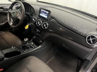 Mercedes B-klasse B (W246/W242) Hatchback 1.6 B-180 BlueEFFICIENCY Turbo 16V (M270.910) =
[90kW]  (11-2011/12-2018) picture 11