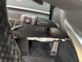 Mercedes E-klasse E (W213) Sedan E-200 2.0 Turbo 16V (M274.920) [135kW]  (01-2016/05-201=
9) picture 22