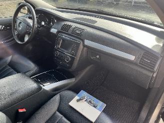 Mercedes R-klasse R (W251) MPV 3.5 350 V6 24V 4-Matic (M272.967) [200kW]  (08-2005/12-20=
12) picture 7