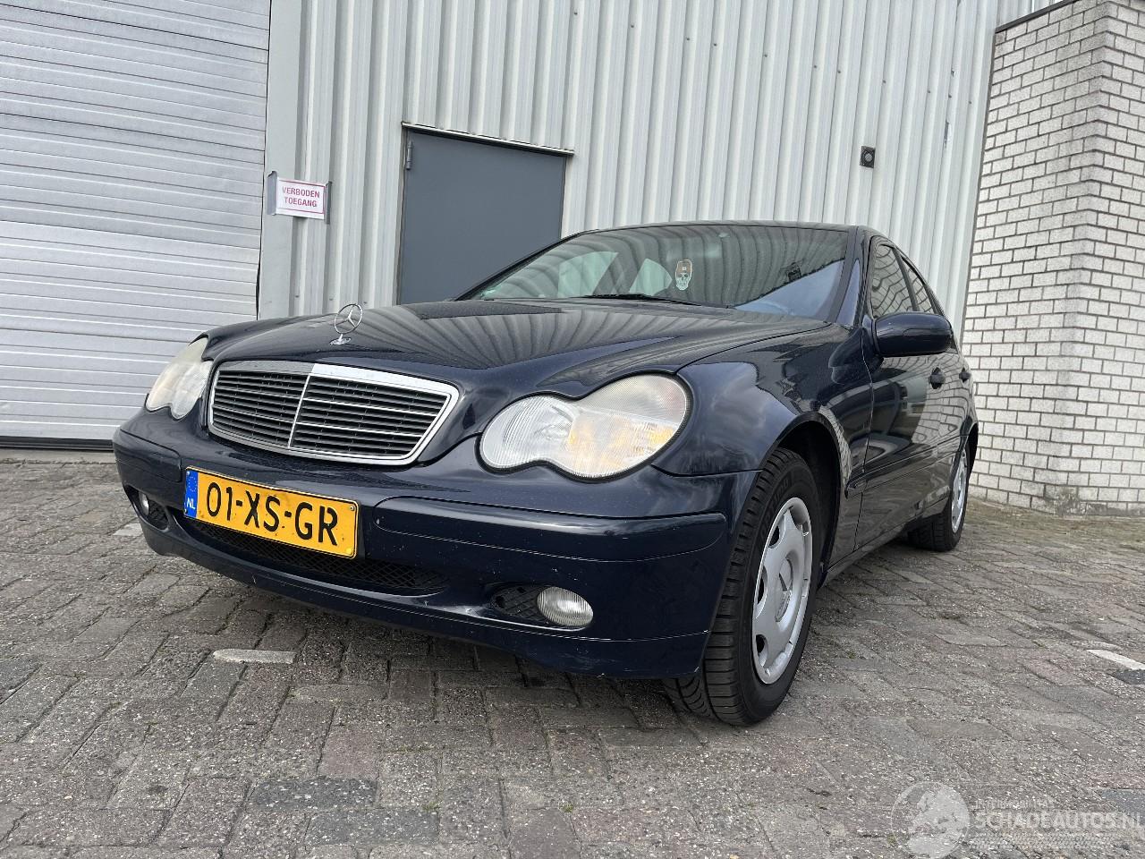 Mercedes C-klasse C (W203) Sedan 1.8 C-180K 16V (M271.946) [105kW]  (05-2002/02-2007)