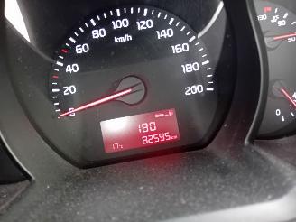 Kia Picanto Picanto (TA) Hatchback 1.0 12V (G3LA) [49kW]  (05-2011/06-2017) picture 2