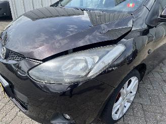 Mazda 2 2 (DE) Hatchback 1.3 16V S-VT (ZJ46) [55kW]  (10-2007/06-2015) picture 12