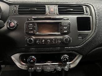 Kia Rio Rio III (UB) Hatchback 1.2 CVVT 16V (G4LA5) [63kW]  (09-2011/12-2017) picture 20