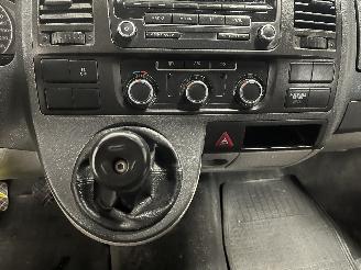 Volkswagen Transporter Transporter T5 Van 2.0 TDI DRF (CAAA(Euro 5)) [62kW]  (09-2009/08-2015=
) picture 19