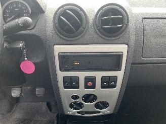 Dacia Logan Logan MCV I (KS) Combi 1.6 (K7M-718) [64kW]  (02-2007/06-2013) picture 16