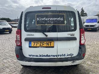 Dacia Logan Logan MCV I (KS) Combi 1.6 (K7M-718) [64kW]  (02-2007/06-2013) picture 5