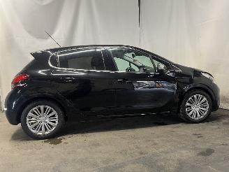 Peugeot 208 208 I (CA/CC/CK/CL) Hatchback 1.2 Vti 12V PureTech 82 (EB2F(HMZ)) [60k=
W]  (03-2012/12-2019) picture 14