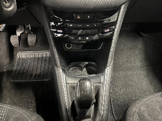 Peugeot 208 208 I (CA/CC/CK/CL) Hatchback 1.2 Vti 12V PureTech 82 (EB2F(HMZ)) [60k=
W]  (03-2012/12-2019) picture 24