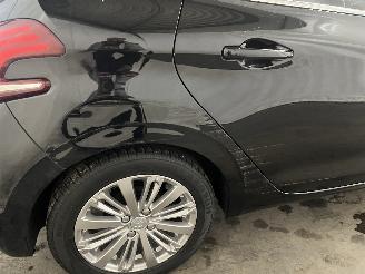 Peugeot 208 208 I (CA/CC/CK/CL) Hatchback 1.2 Vti 12V PureTech 82 (EB2F(HMZ)) [60k=
W]  (03-2012/12-2019) picture 11