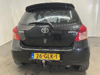 Toyota Yaris Yaris II (P9) Hatchback 1.0 12V VVT-i (1KR-FE) [51kW]  (08-2005/12-201=
1) picture 26