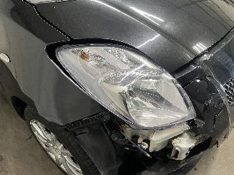 Toyota Yaris Yaris II (P9) Hatchback 1.0 12V VVT-i (1KR-FE) [51kW]  (08-2005/12-201=
1) picture 7