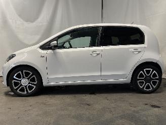Volkswagen Up! Up! (121) Hatchback 1.0 12V 60 (CHYA) [44kW]  (08-2011/08-2020) picture 4