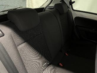 Volkswagen Up! Up! (121) Hatchback 1.0 12V 60 (CHYA) [44kW]  (08-2011/08-2020) picture 15