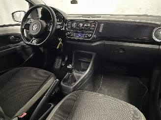 Volkswagen Up! Up! (121) Hatchback 1.0 12V 60 (CHYA) [44kW]  (08-2011/08-2020) picture 16