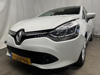 damaged passenger cars Renault Clio Clio IV Estate/Grandtour (7R) Combi 5-drs 1.5 Energy dCi 90 FAP (K9K-6=
08(K9K-B6)) [66kW]  (11-2012/08-2021) 2013/11