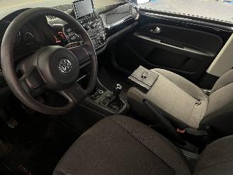 Volkswagen Up! Up! (121) Hatchback 1.0 12V 60 (CHYA) [44kW]  (08-2011/08-2020) picture 13