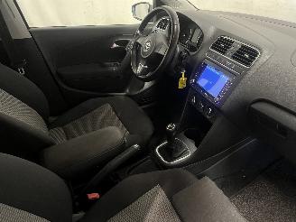 Volkswagen Polo Polo V (6R) Hatchback 1.2 TDI 12V BlueMotion (CFWA(Euro 5)) [55kW]  (1=
0-2009/05-2014) picture 14