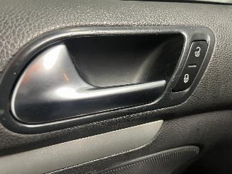 Volkswagen Golf Golf VI Variant (AJ5/1KA) Combi 1.6 TDI 16V 105 (CAYC(Euro 5)) [77kW] =
 (07-2009/07-2013) picture 14