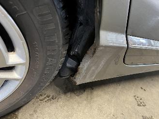 Honda Civic Civic (FA/FD) Sedan 1.3 Hybrid (LDA2) [70kW]  (01-2006/12-2010) picture 7