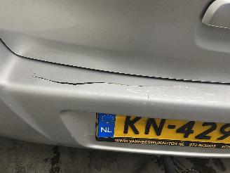 Suzuki Celerio Celerio (LF) Hatchback 5-drs 1.0 12V (K10C) [50kW]  (03-2014/...) picture 10