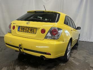 Lexus IS IS SportCross (E1) Combi 200 2.0 24V (1G-FE) [114kW]  (10-2002/10-2005=
) picture 10