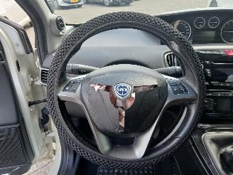 Lancia Ypsilon Ypsilon (312) Hatchback 0.9 TwinAir 85 (312.A.2000(Euro 5)) [63kW]  (0=
5-2011/...) picture 19