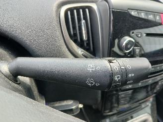 Lancia Ypsilon Ypsilon (312) Hatchback 0.9 TwinAir 85 (312.A.2000(Euro 5)) [63kW]  (0=
5-2011/...) picture 15