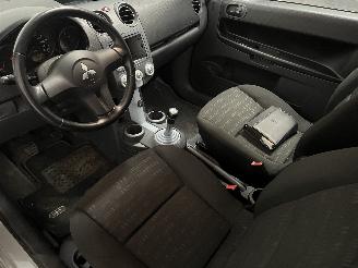 Mitsubishi Colt Colt (Z2/Z3) Hatchback 1.3 16V (135.930) [70kW]  (06-2004/06-2012) picture 17