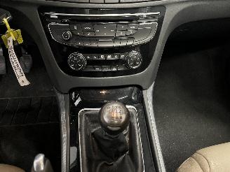 Peugeot 508 508 SW (8E/8U) Combi 1.6 HDiF 16V (DV6C(9HL)) [84kW]  (02-2012/12-2018=
) picture 17