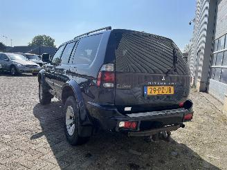 Mitsubishi Pajero Pajero Sport (K7/9) Terreinwagen 2.5 TD GLS (4D56TDI) [85kW]  (07-2002=
/02-2009) picture 5