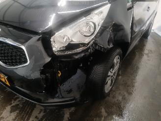 Kia Venga Venga MPV 1.4 CVVT 16V (G4FA) [66kW]  (02-2010/03-2019) picture 22