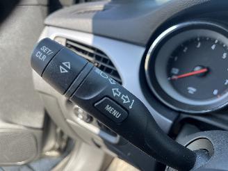 Opel Astra Astra K Sports Tourer Combi 1.0 Turbo 12V (B10XFT(Euro 6)) [77kW]  (01=
-2016/12-2022) picture 24