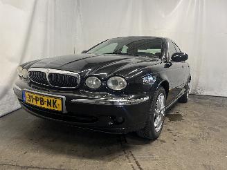skadebil auto Jaguar X-type X-type Sedan 2.1 V6 24V (YB(AJ-V6)) [115kW]  (03-2002/11-2009) 2004/5