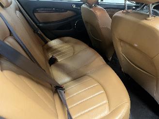 Jaguar X-type X-type Sedan 2.1 V6 24V (YB(AJ-V6)) [115kW]  (03-2002/11-2009) picture 12