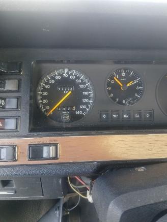 Ford Transit Transit/FT Bus 2.0 (N6T) [57kW]  (12-1985/09-1992) picture 2